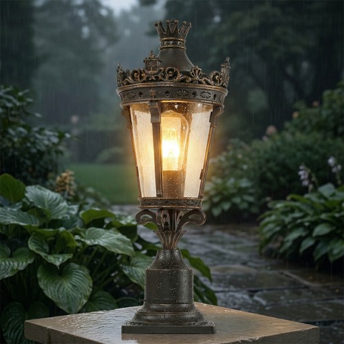 Antique crown outdoor post - 22",